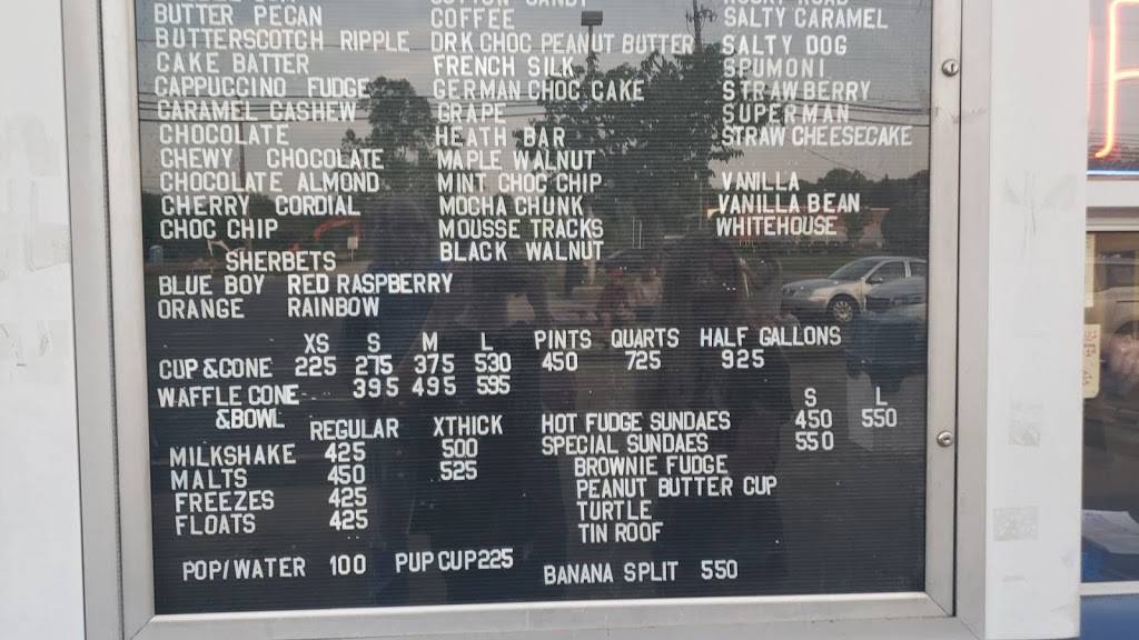 Katies Korner Howland | restaurant | 1913 Niles Cortland Rd NE, Warren, OH 44484, USA | 3308563360 OR +1 330-856-3360