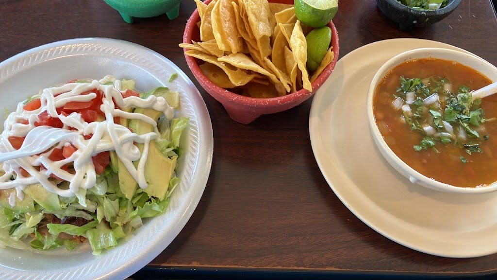 Taquitos Ravi Restaurant | restaurant | 2919 San Bernardo Ave, Laredo, TX 78040, USA | 9567287473 OR +1 956-728-7473