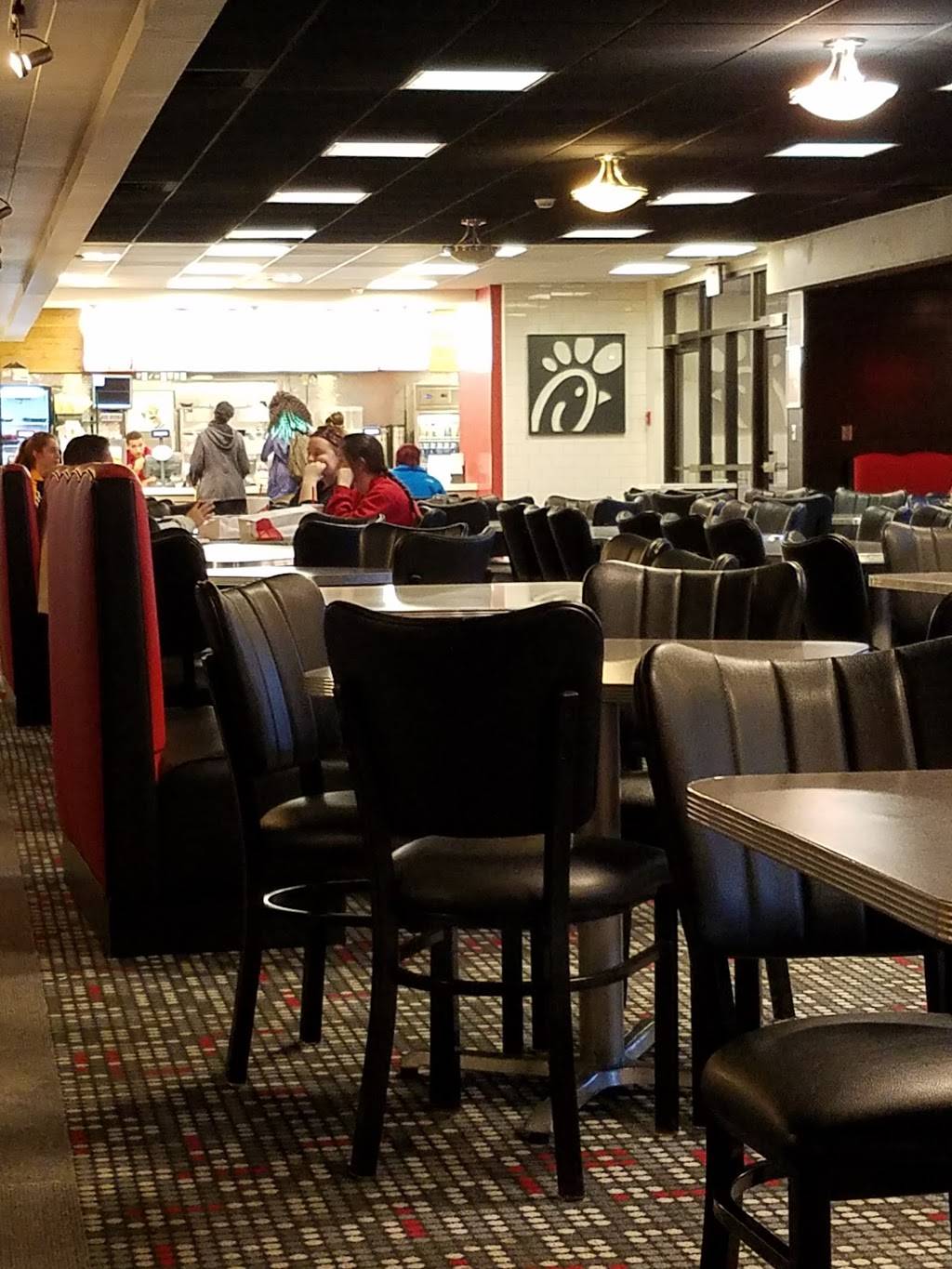 Chick-fil-A | restaurant | 1 University Plaza, Youngstown, OH 44555, USA | 3309413709 OR +1 330-941-3709