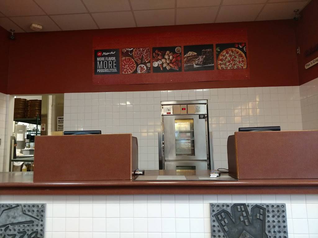 Pizza Hut | meal takeaway | 3671 Star Ranch Rd, Colorado Springs, CO 80906, USA | 7195271111 OR +1 719-527-1111