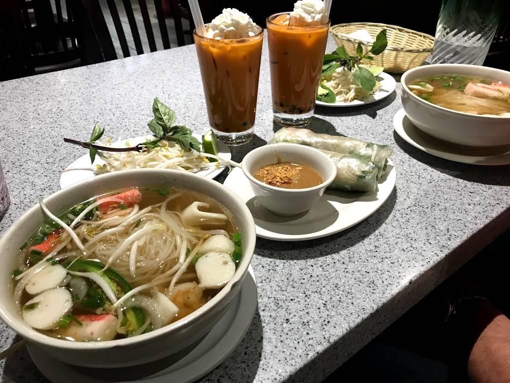 Pho Anh & Grill | restaurant | 675 Saturn Blvd, San Diego, CA 92154, USA | 6194236138 OR +1 619-423-6138