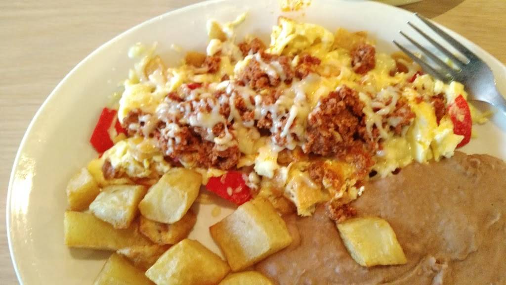 Thousand Oaks Cafe II | restaurant | 1271 Austin Hwy, San Antonio, TX 78209, USA | 2108294800 OR +1 210-829-4800