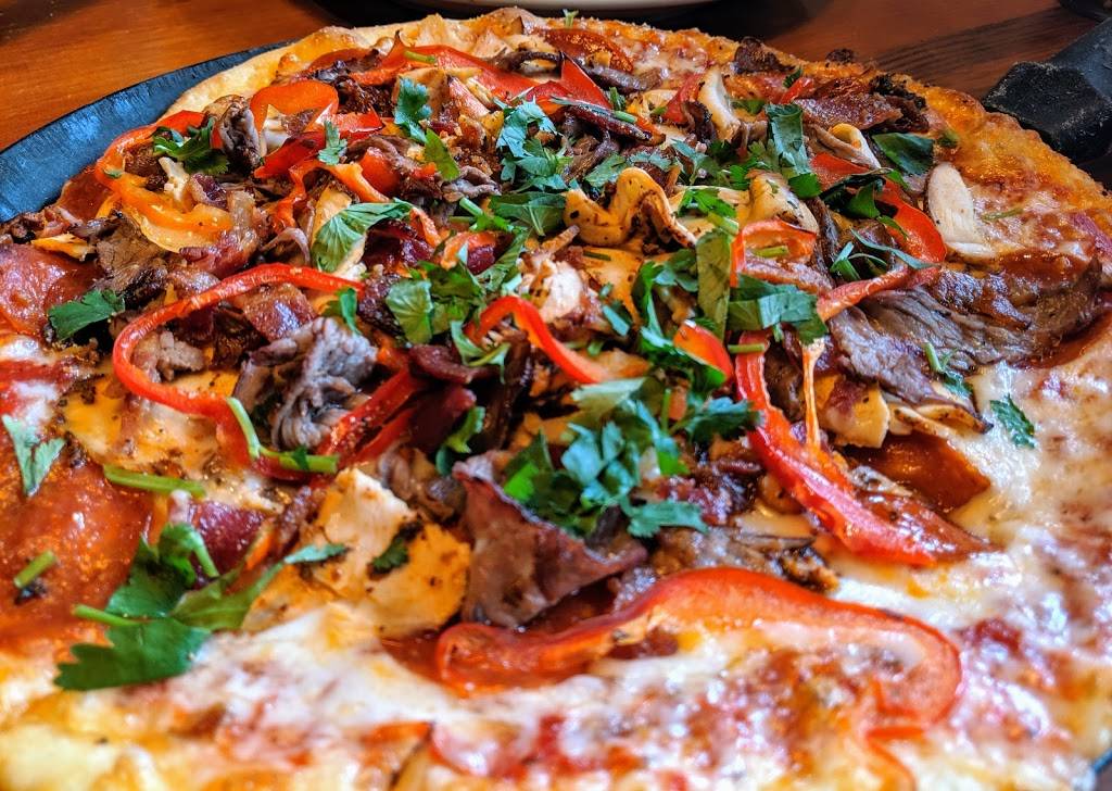 Mooses Tooth Pub & Pizzeria | restaurant | 3300 Old Seward Hwy, Anchorage, AK 99503, USA | 9072582537 OR +1 907-258-2537