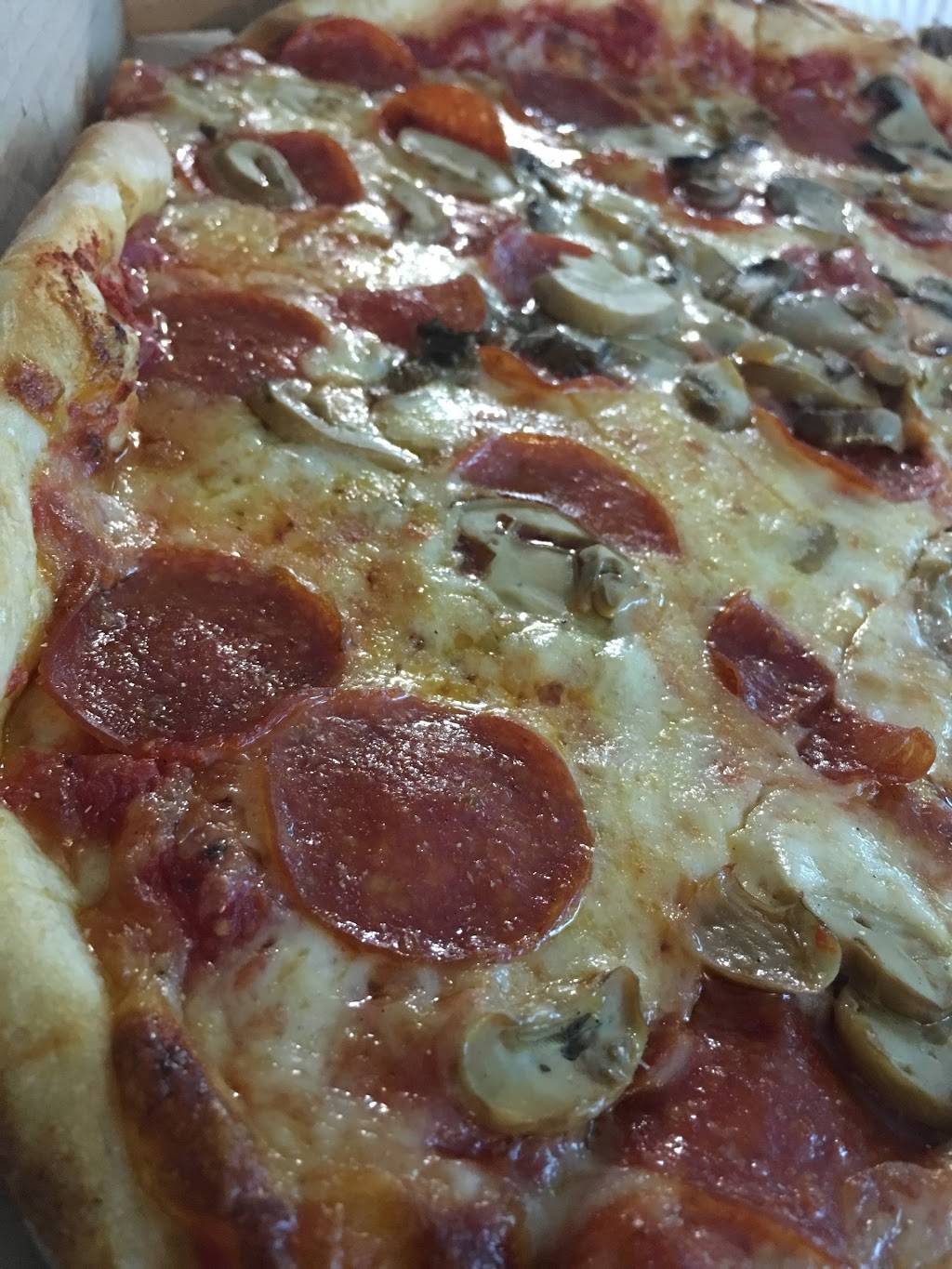 Sams | restaurant | 128 Main St, Dobbs Ferry, NY 10522, USA | 9146932008 OR +1 914-693-2008