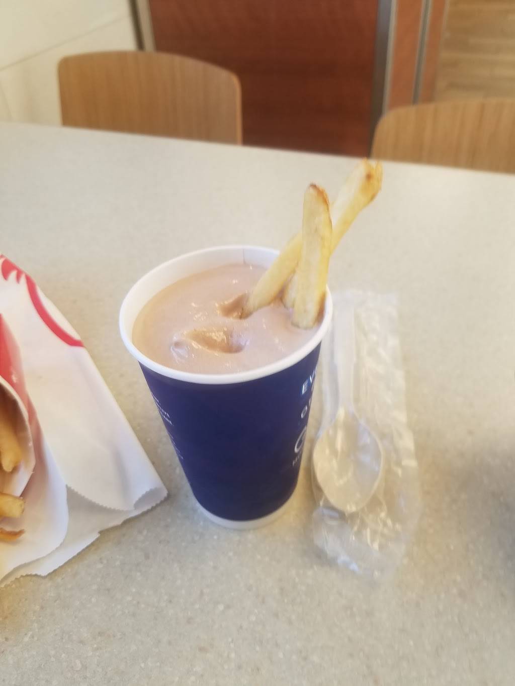 Wendys | restaurant | 2944 Harshman Rd, Dayton, OH 45424, USA | 9374122157 OR +1 937-412-2157