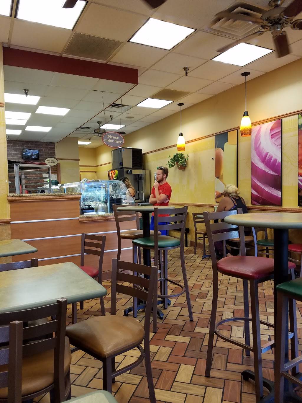 Subway | restaurant | 2455 S Hiawassee Rd, Orlando, FL 32835, USA | 4072977735 OR +1 407-297-7735