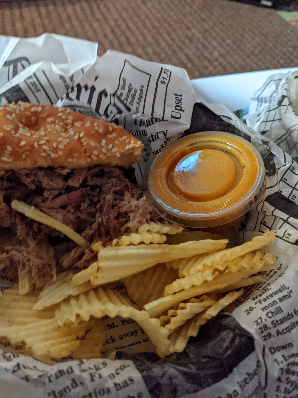 Caps Tap | restaurant | 118 Pine St, Sheboygan Falls, WI 53085, USA | 9202342234 OR +1 920-234-2234