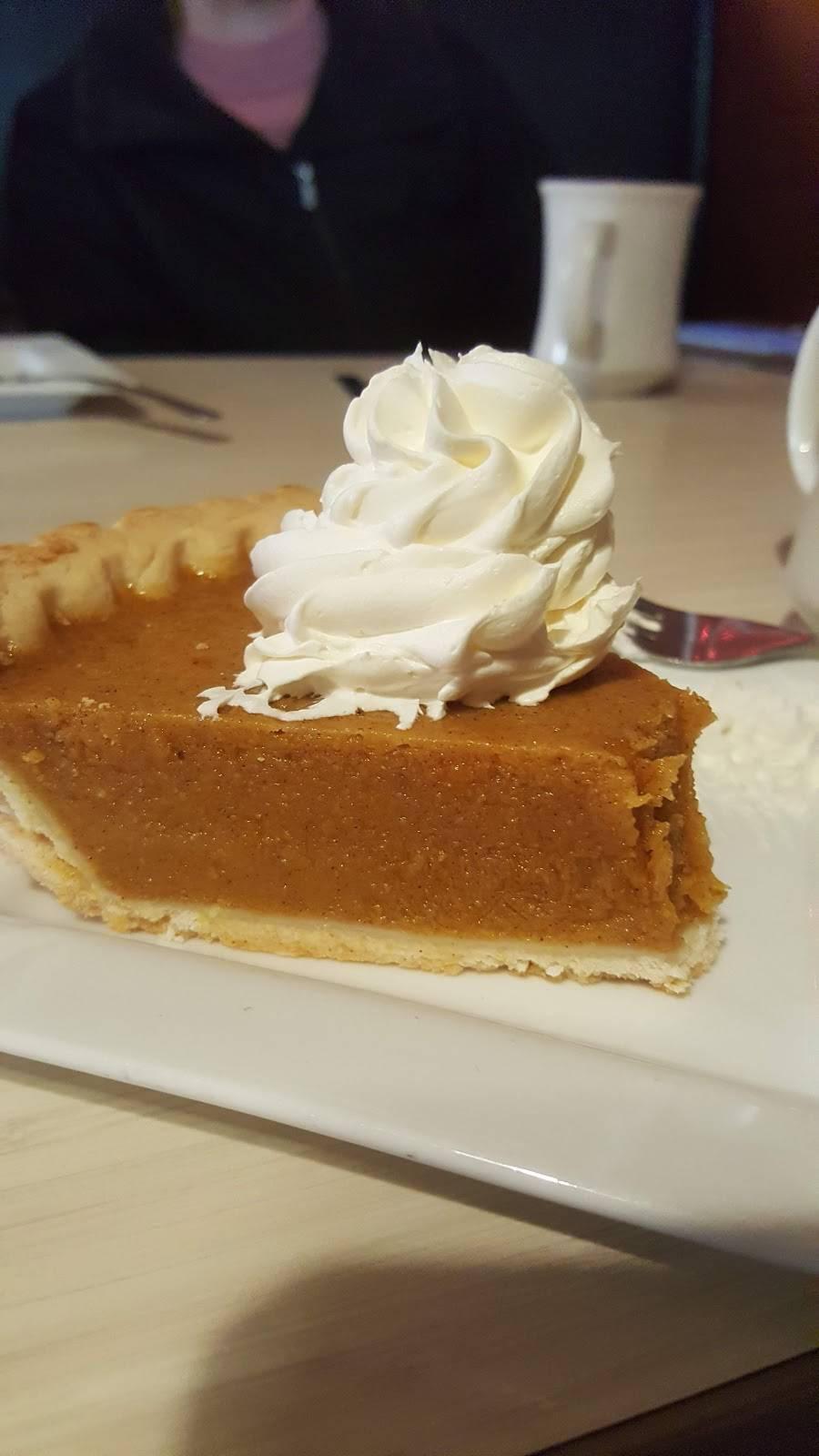 Koffee Kup | restaurant | 355 E Main St, Stoughton, WI 53589, USA | 6088736717 OR +1 608-873-6717