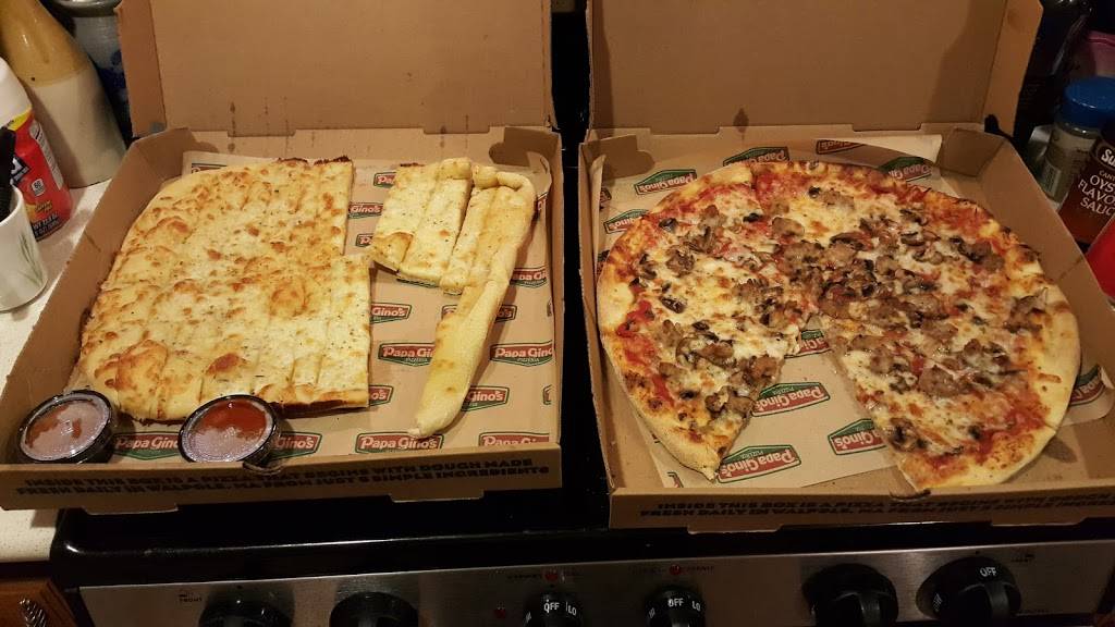 Papa Ginos | restaurant | 81 Carver Rd, Plymouth, MA 02360, USA | 5087475386 OR +1 508-747-5386