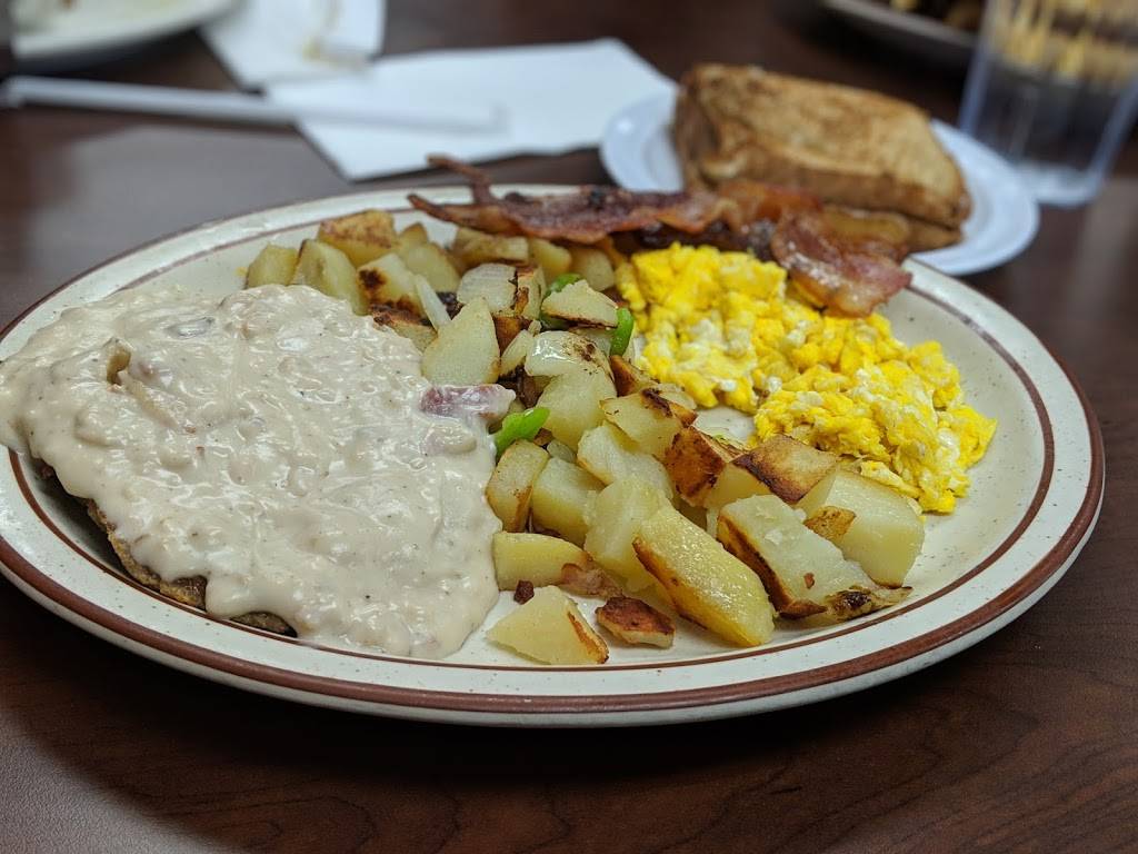 Pattys Cafe | restaurant | 43943 Sierra Hwy, Lancaster, CA 93534, USA | 6617294133 OR +1 661-729-4133