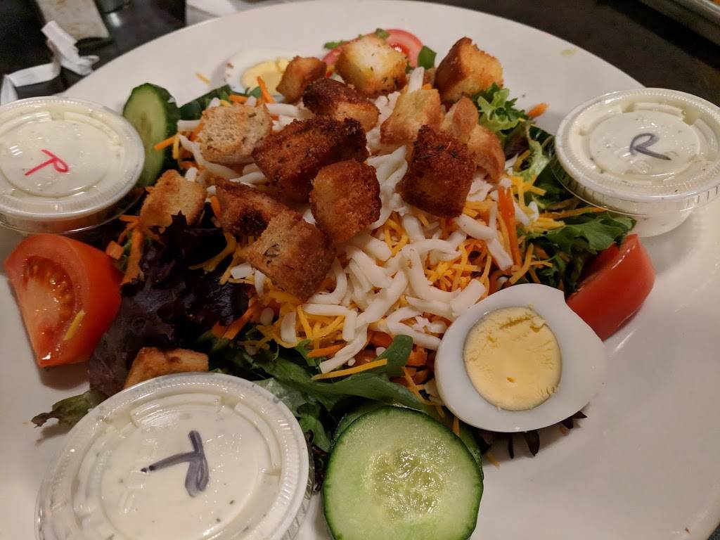 Hawg Wild BBQ & Catfish House | restaurant | 515 Grant St, Clarkesville, GA 30523, USA | 7067544323 OR +1 706-754-4323