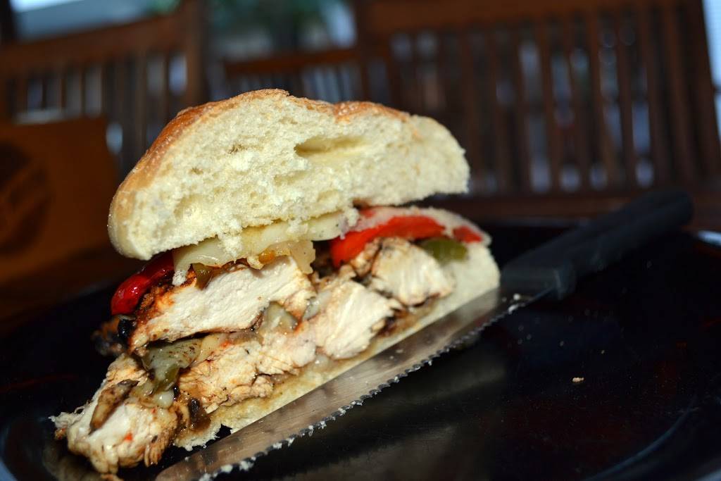 Bamboo Beach Tiki Bar & Cafe | restaurant | Behind Ocean Manor Beach Resort, 4040 Galt Ocean Dr # B1-A, Fort Lauderdale, FL 33308, USA | 9545667500 OR +1 954-566-7500