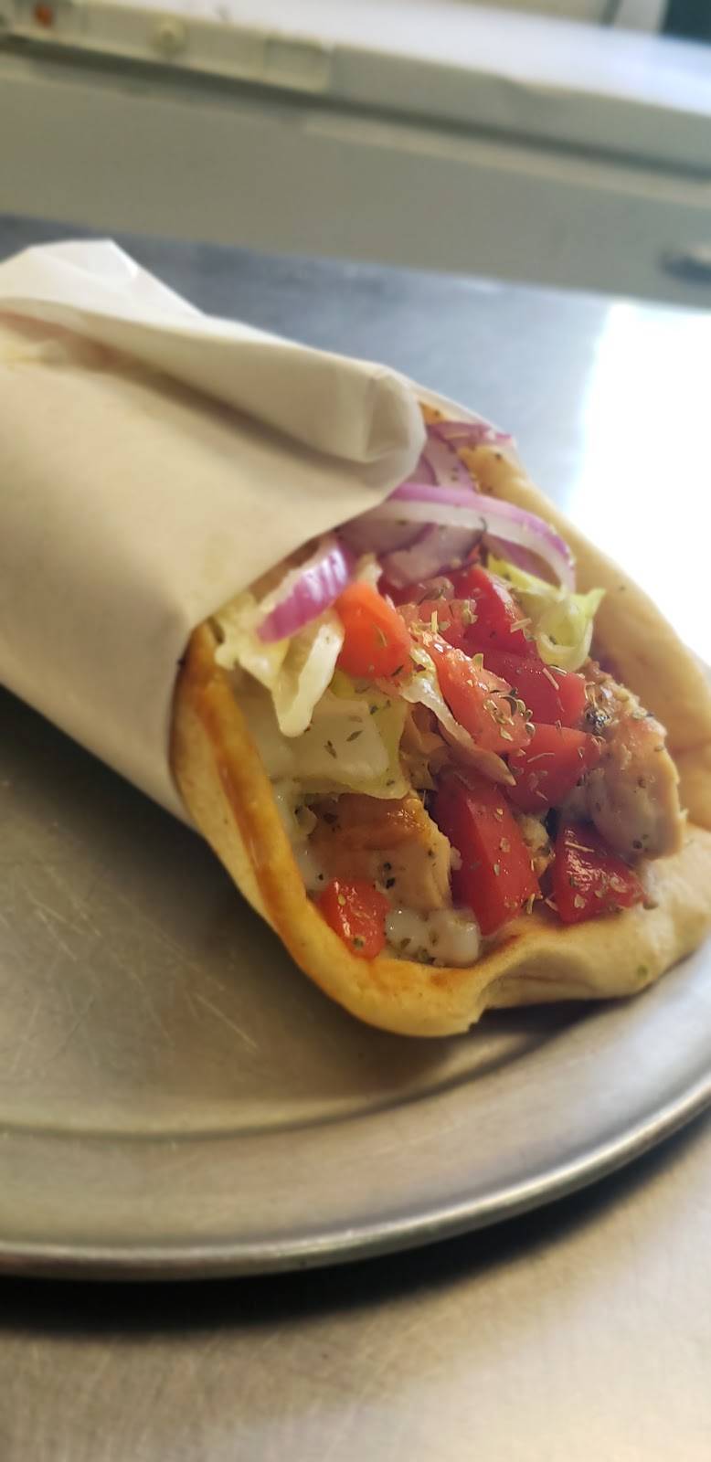 Droogies | restaurant | 3500 Whitney Ave, Hamden, CT 06518, USA | 2032393000 OR +1 203-239-3000