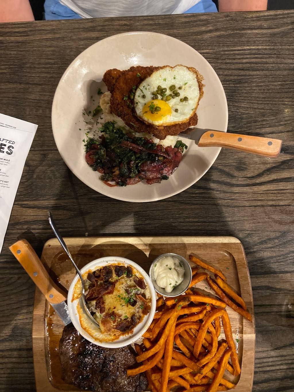 World of Beer | restaurant | 1386 Hwy 17 N, North Myrtle Beach, SC 29582, USA | 8433533889 OR +1 843-353-3889