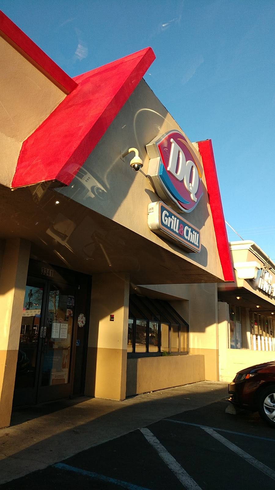 Dairy Queen | restaurant | 3341 Arden Way, Sacramento, CA 95825, USA | 9164894473 OR +1 916-489-4473