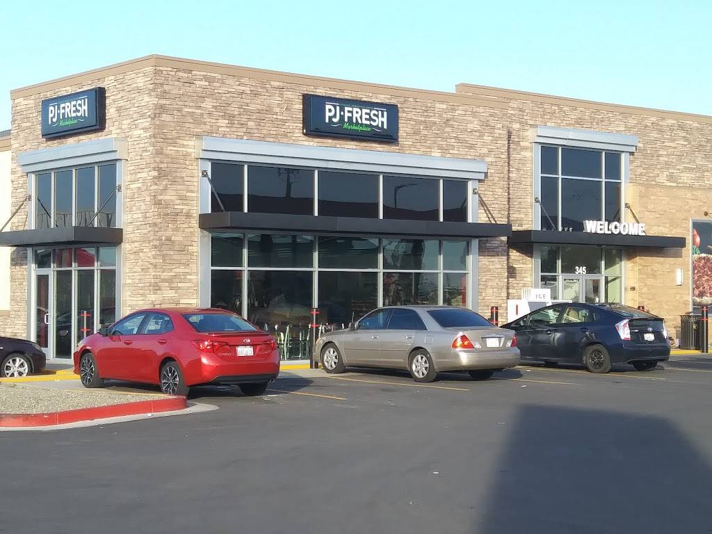 Flying J Travel Center | restaurant | 345 Roth Rd, Lathrop, CA 95330, USA | 2099821460 OR +1 209-982-1460