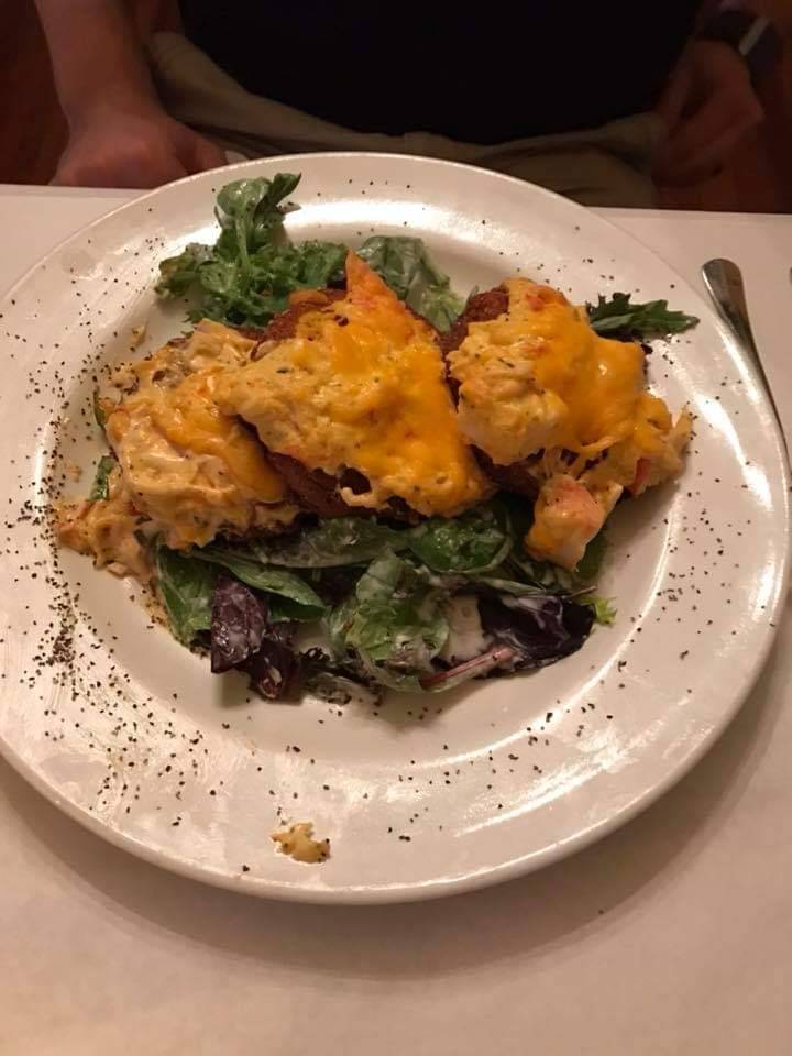 Emils | restaurant | 210 E Lincoln St, Tullahoma, TN 37388, USA | 9314617070 OR +1 931-461-7070