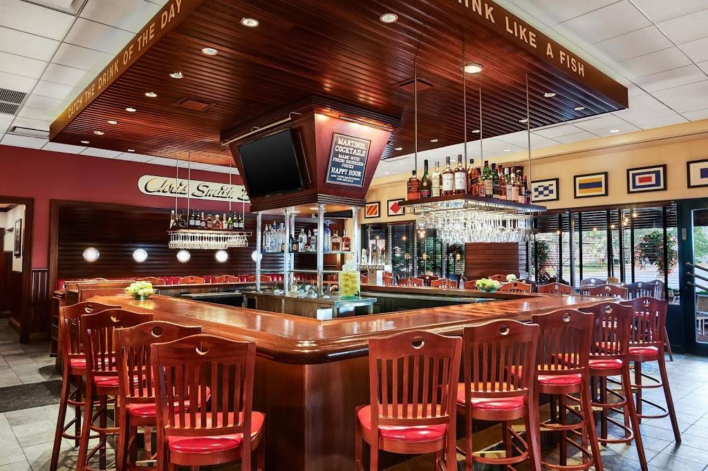 Mitchells Fish Market | restaurant | 275 N Moorland Rd, Brookfield, WI 53005, USA | 2627892426 OR +1 262-789-2426