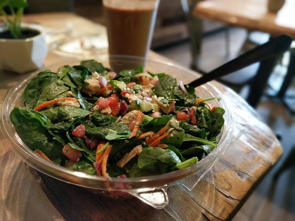 Blend Smoothie and Salad Bar- Middletown | restaurant | 265 NY-211 #108, Middletown, NY 10940, USA | 8457754980 OR +1 845-775-4980