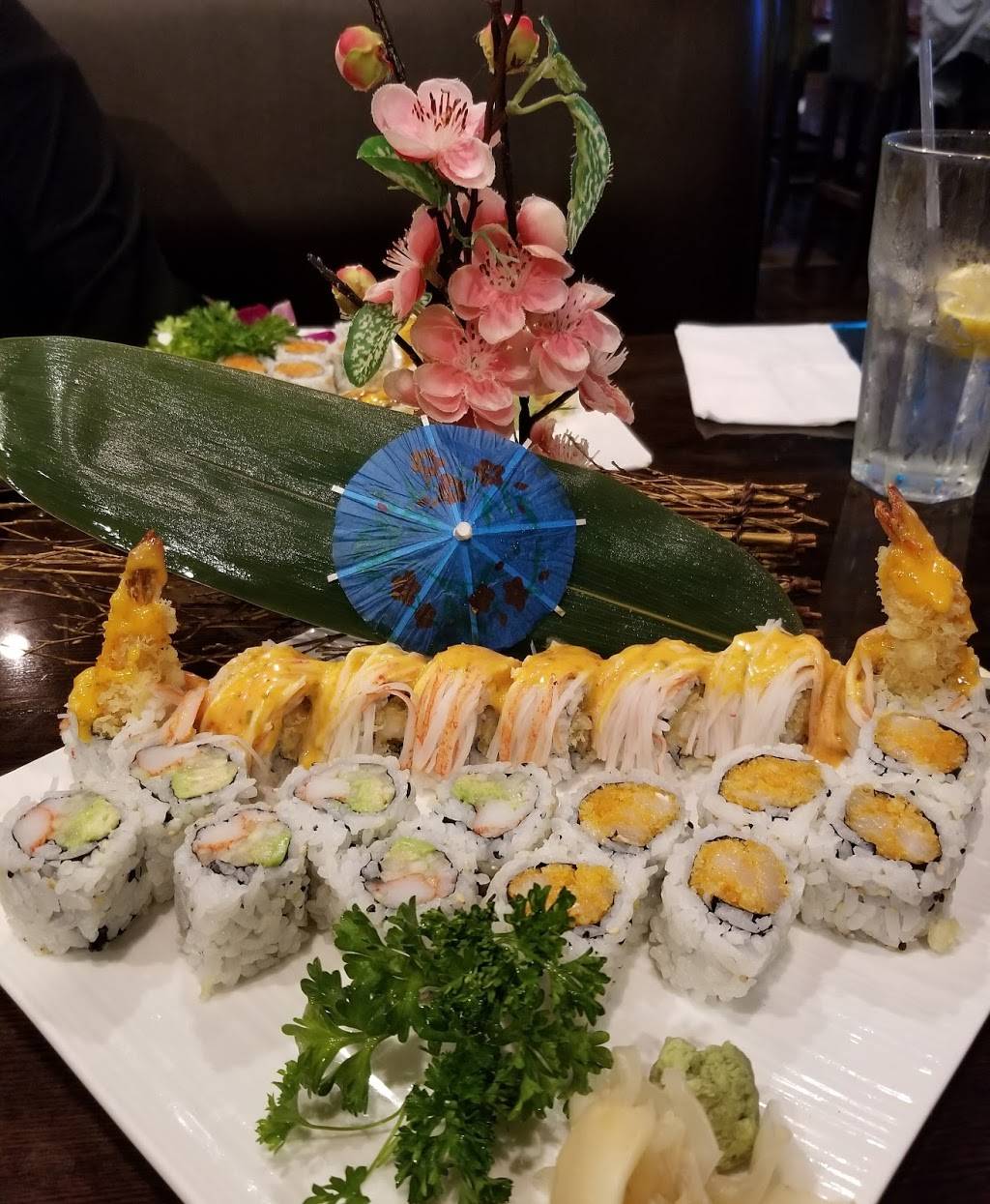 Inaka Sushi & Bar | restaurant | 9321 N Pennsylvania Ave, Oklahoma City, OK 73120, USA | 4052422224 OR +1 405-242-2224