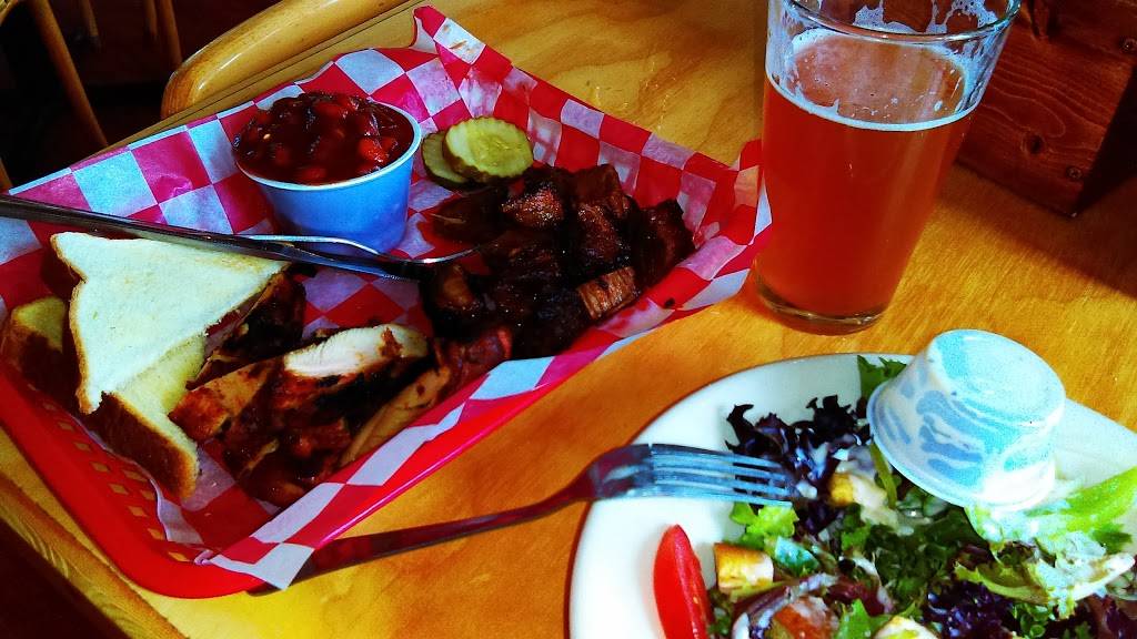 Smokehouse BBQ | restaurant | 78656 US-40, Winter Park, CO 80482, USA | 9707220227 OR +1 970-722-0227