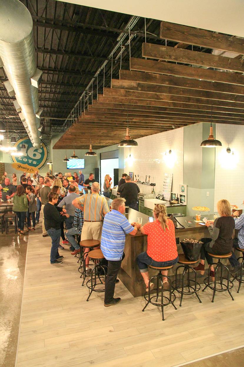 16 Lots Brewing Company | restaurant | 753 Reading Rd, Mason, OH 45040, USA | 5134863672 OR +1 513-486-3672