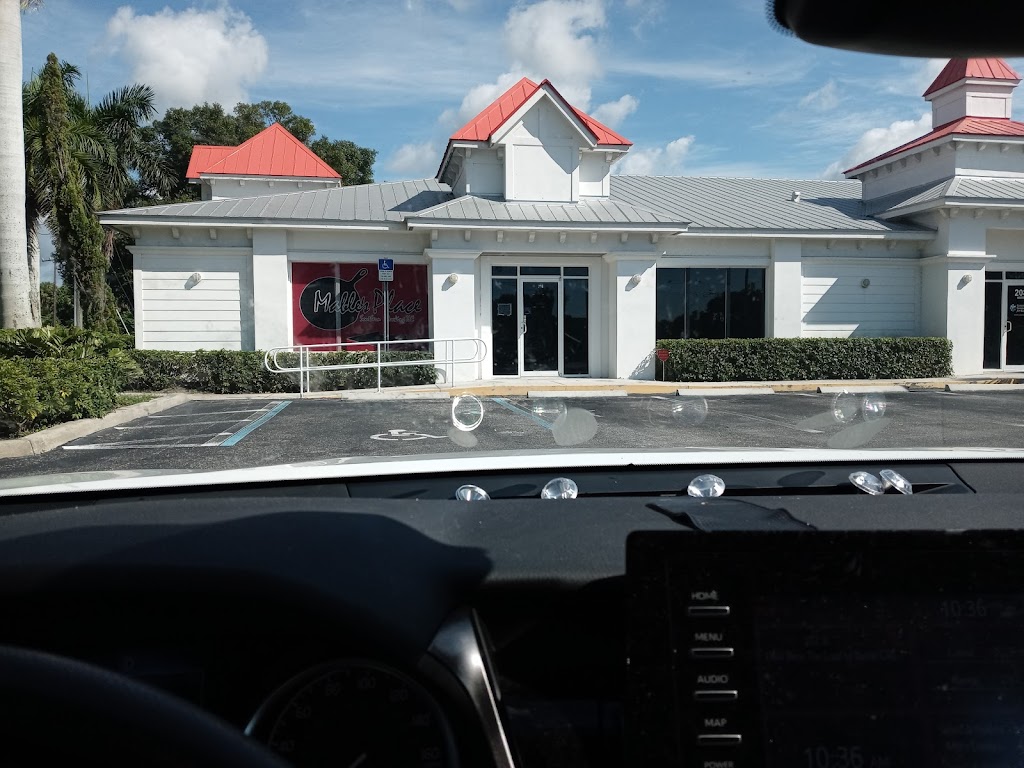 Mable’s Place Southern Cooking | restaurant | 204 NE 7th Ave, Okeechobee, FL 34972, USA | 8634848942 OR +1 863-484-8942