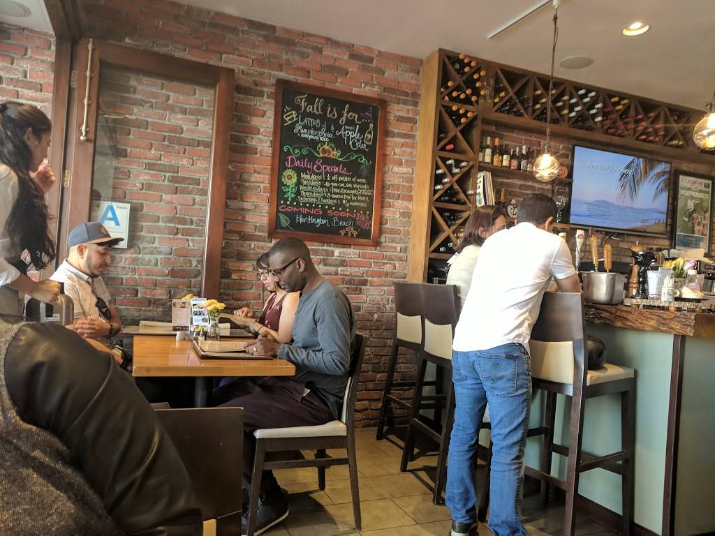 Creme De La Crepe | restaurant | 424 Pier Ave, Hermosa Beach, CA 90254, USA | 3109372822 OR +1 310-937-2822