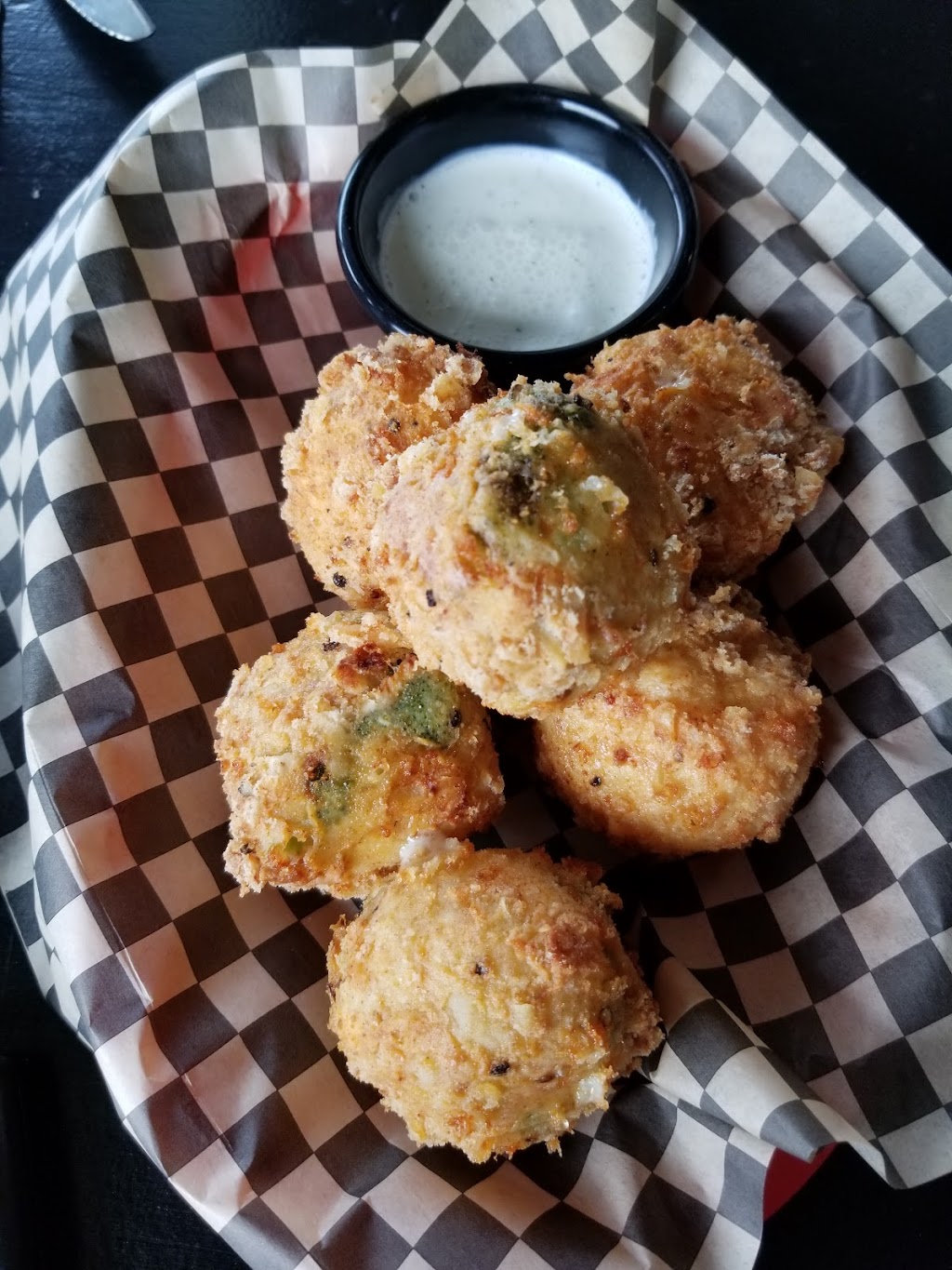 The Funky Kitchen | restaurant | 115 Redwood Hwy, Cave Junction, OR 97523, USA | 5415925055 OR +1 541-592-5055