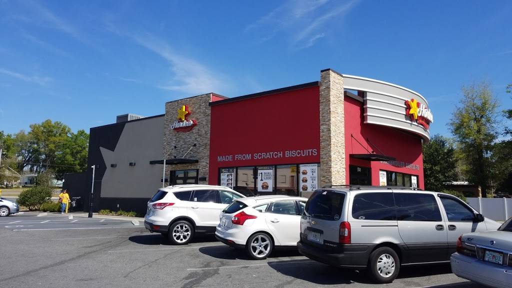 Hardees | restaurant | 5741 SE Abshier Blvd, Belleview, FL 34420, USA | 3522035404 OR +1 352-203-5404