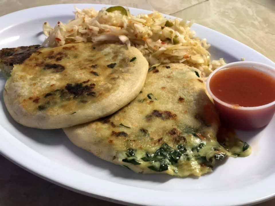 La Pupusa Loca & Mexican Food | restaurant | 795 Concord St, Framingham, MA 01701, USA | 5088611140 OR +1 508-861-1140