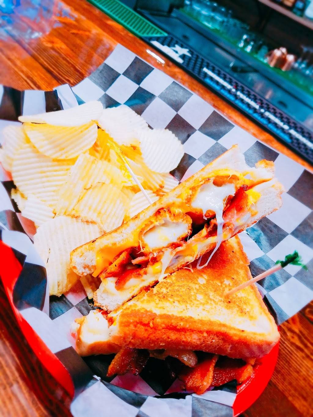 Little Busters Sport Bar & Grill | restaurant | 457 N Baltimore Ave, Derby, KS 67037, USA | 3167881299 OR +1 316-788-1299