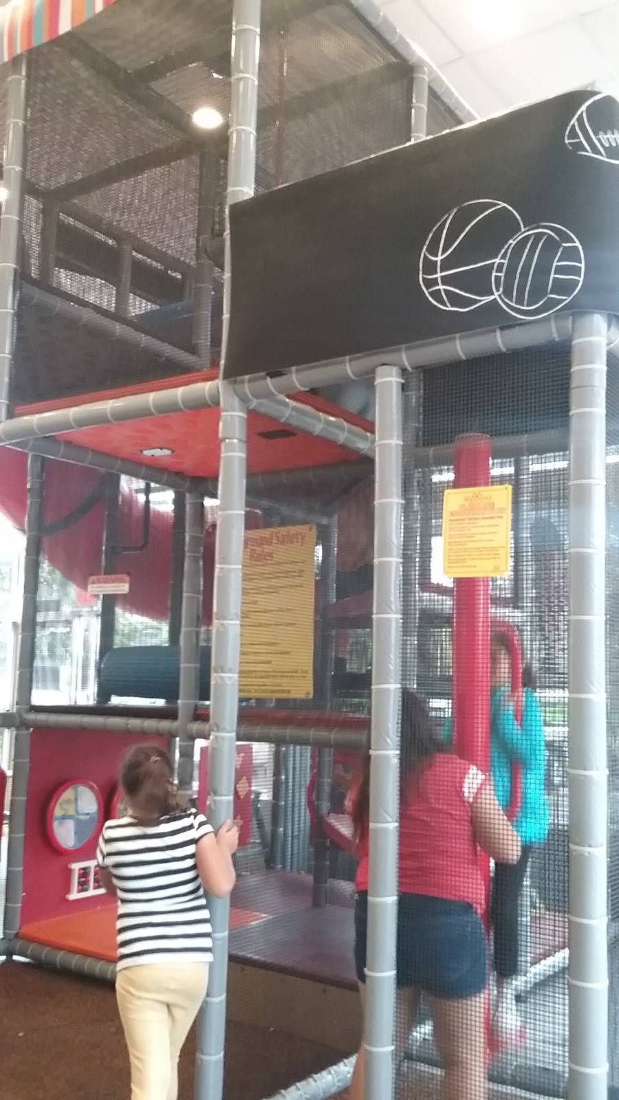 McDonalds | cafe | 11695 Gulf Fwy, Houston, TX 77034, USA | 7139105889 OR +1 713-910-5889