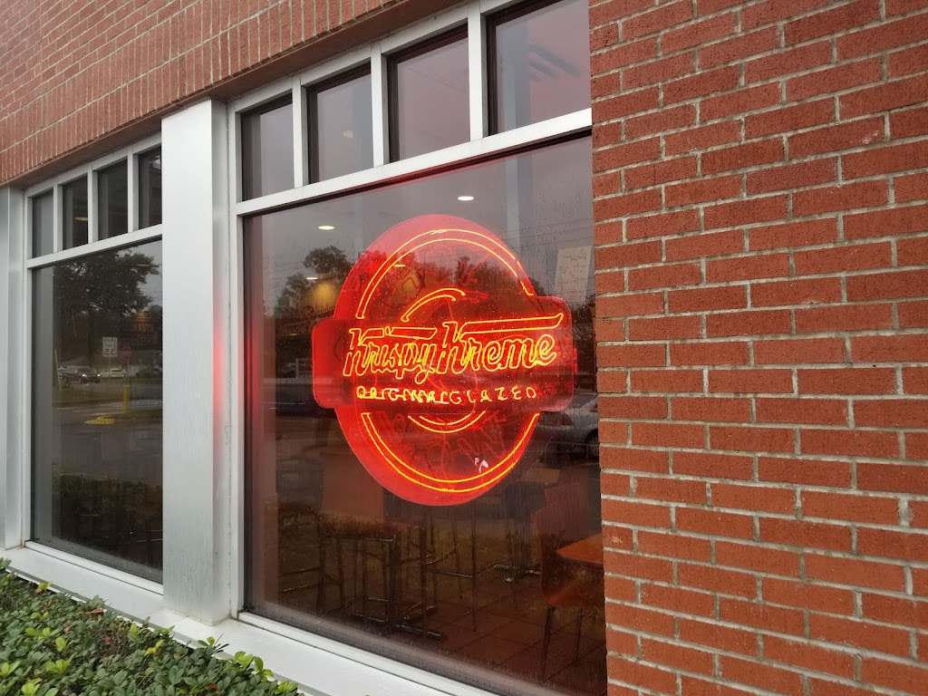Krispy Kreme | bakery | 980 N 9th Ave, Pensacola, FL 32501, USA | 8504384639 OR +1 850-438-4639