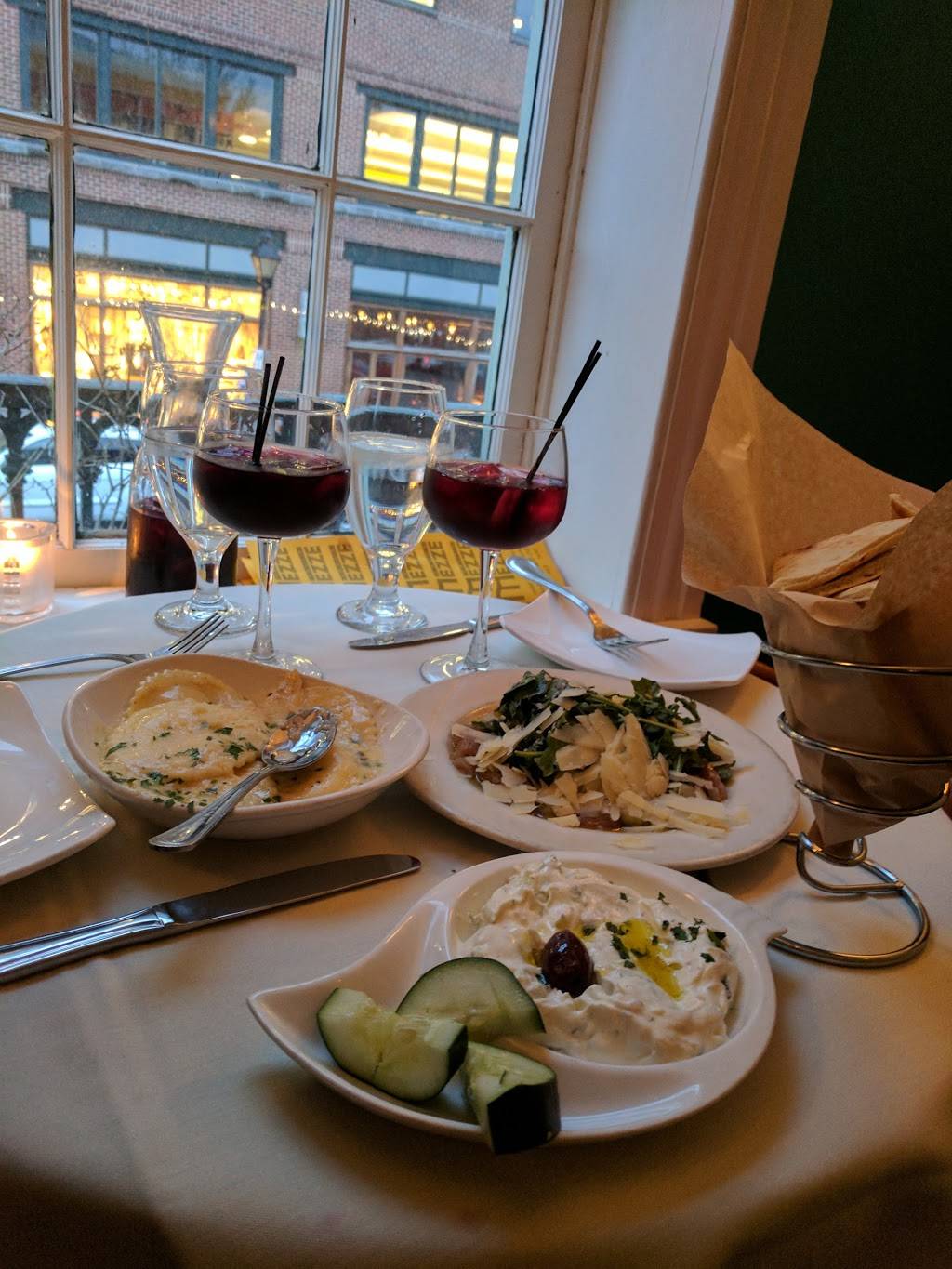 Mezze Restaurant | restaurant | 1606 Thames St, Baltimore, MD 21231, USA | 4105637600 OR +1 410-563-7600