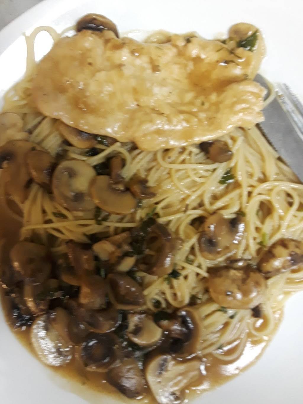 Calabrisella | restaurant | 715 Bristol Pike, Bensalem, PA 19020, USA | 2156393051 OR +1 215-639-3051