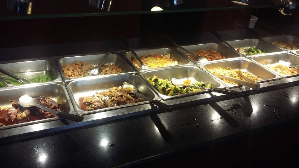 China House | restaurant | 104 E Main St, Bloomfield, IN 47424, USA | 8123843782 OR +1 812-384-3782