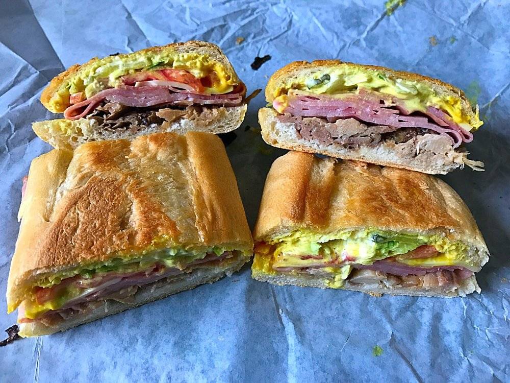 Pipos Restaurant | restaurant | 7233 W Hillsborough Ave, Tampa, FL 33634, USA | 8138820184 OR +1 813-882-0184