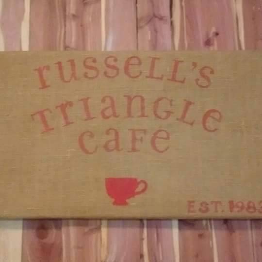 Russells Triangle Cafe | restaurant | 19911 MO-21, Caledonia, MO 63631, USA | 5737791239 OR +1 573-779-1239