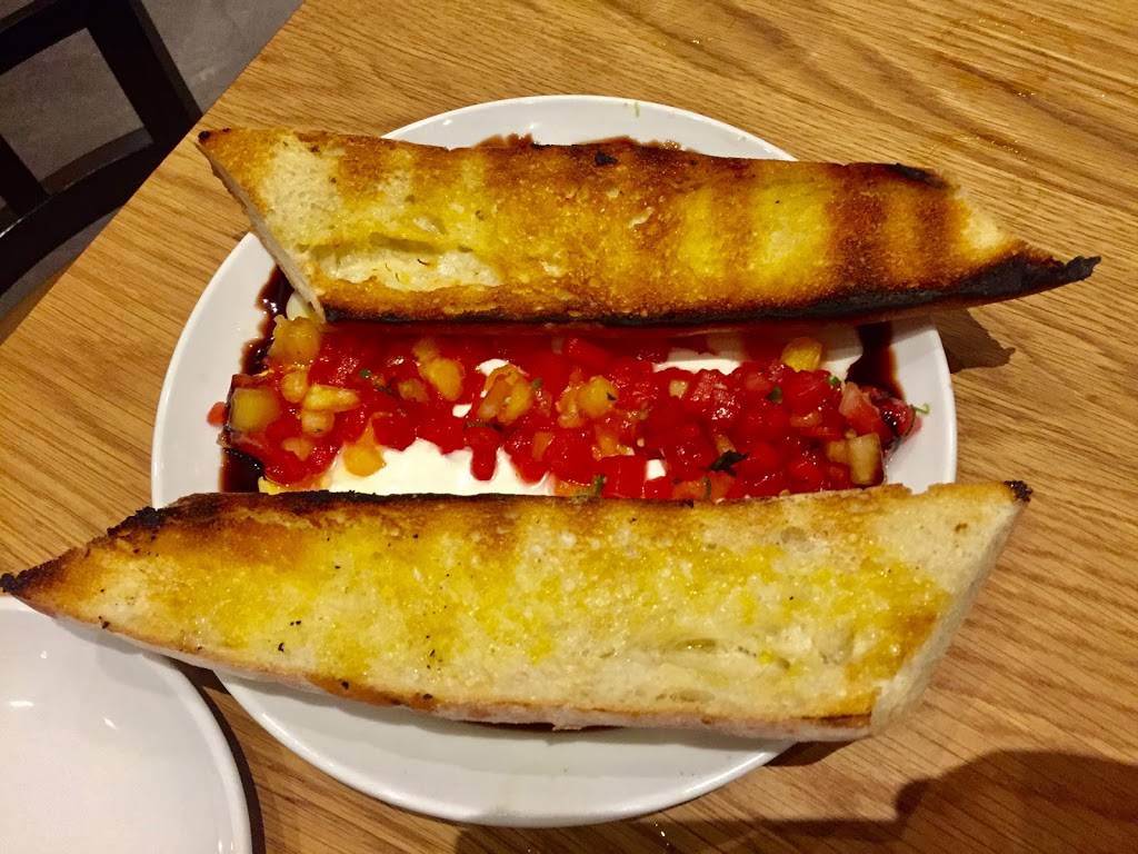 Hickory & Oak | restaurant | 705 State St, Bowling Green, KY 42101, USA | 2707159268 OR +1 270-715-9268