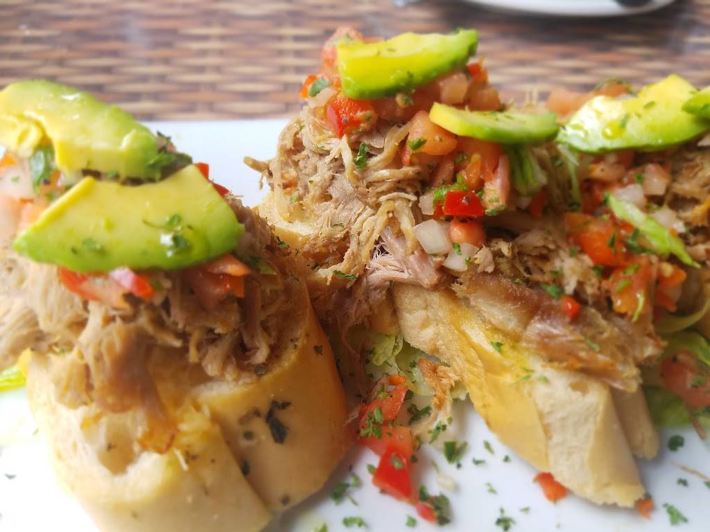 Fernandez the Bull Cuban Cafe & Bar - Midtown | restaurant | 3375 Pine Ridge Rd, Naples, FL 34109, USA | 2396539097 OR +1 239-653-9097