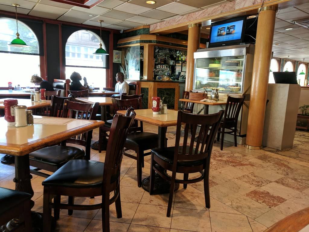 VIP Diner | restaurant | 175 Sip Ave, Jersey City, NJ 07306, USA | 2017921400 OR +1 201-792-1400