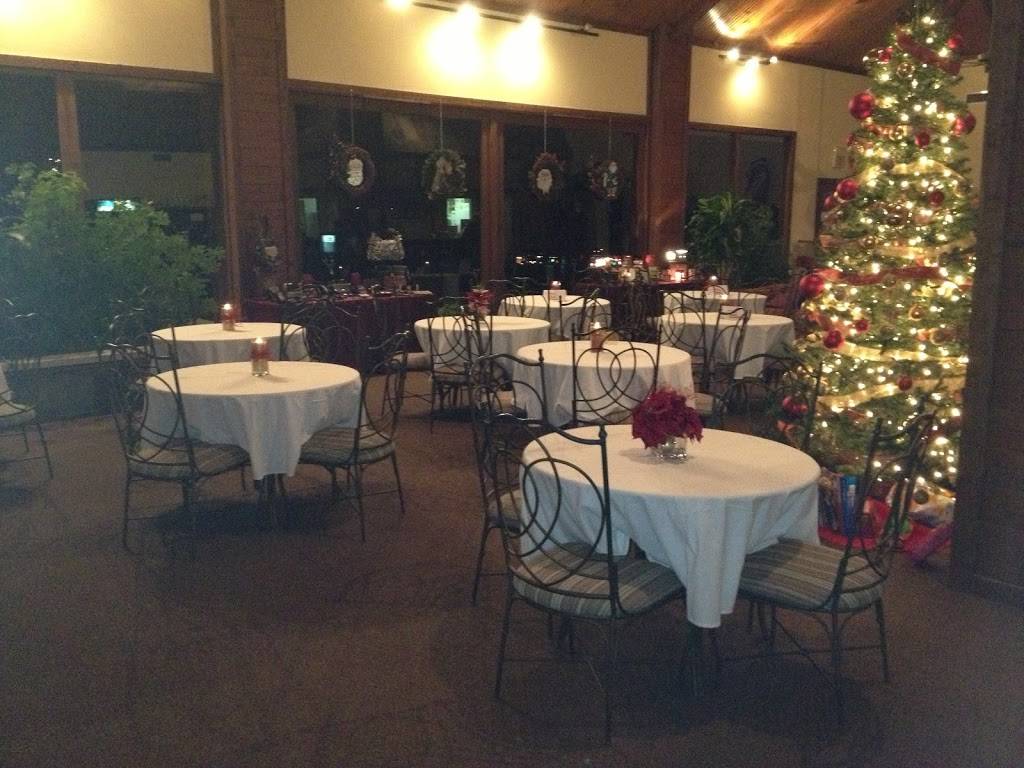 Stone River Golf Club | restaurant | 2001 Stone River Blvd, Royse City, TX 75189, USA | 9726362254 OR +1 972-636-2254