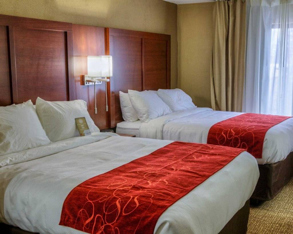 Comfort Suites | restaurant | 2513 N Michigan St, Plymouth, IN 46563, USA | 5745402764 OR +1 574-540-2764