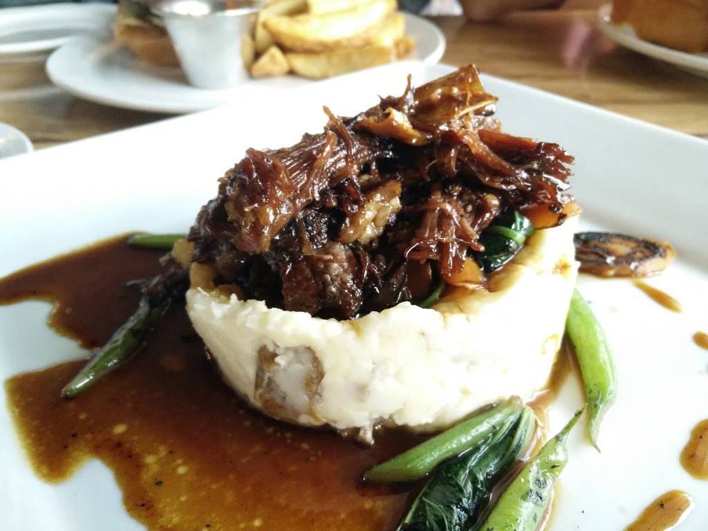 Salt & Time | restaurant | 1912 E 7th St, Austin, TX 78702, USA | 5125241383 OR +1 512-524-1383