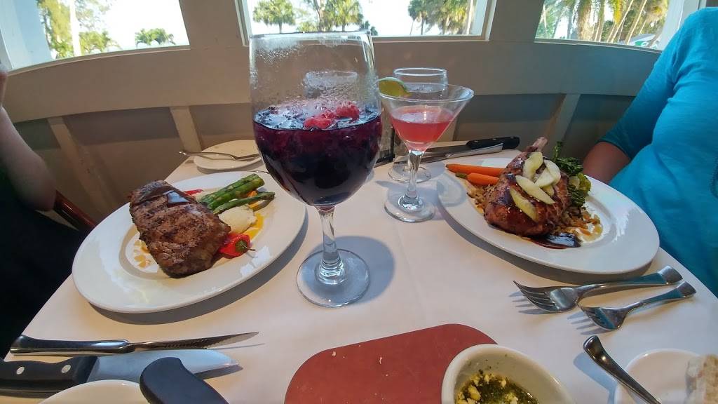 Thistle Lodge Beachfront Restaurant | restaurant | 2255 W Gulf Dr, Sanibel, FL 33957, USA | 2394729200 OR +1 239-472-9200