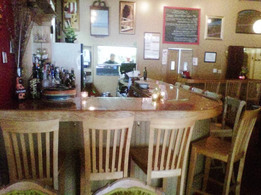 Phat Cats Bistro | restaurant | 65A Market St, Amesbury, MA 01913, USA | 9783882777 OR +1 978-388-2777