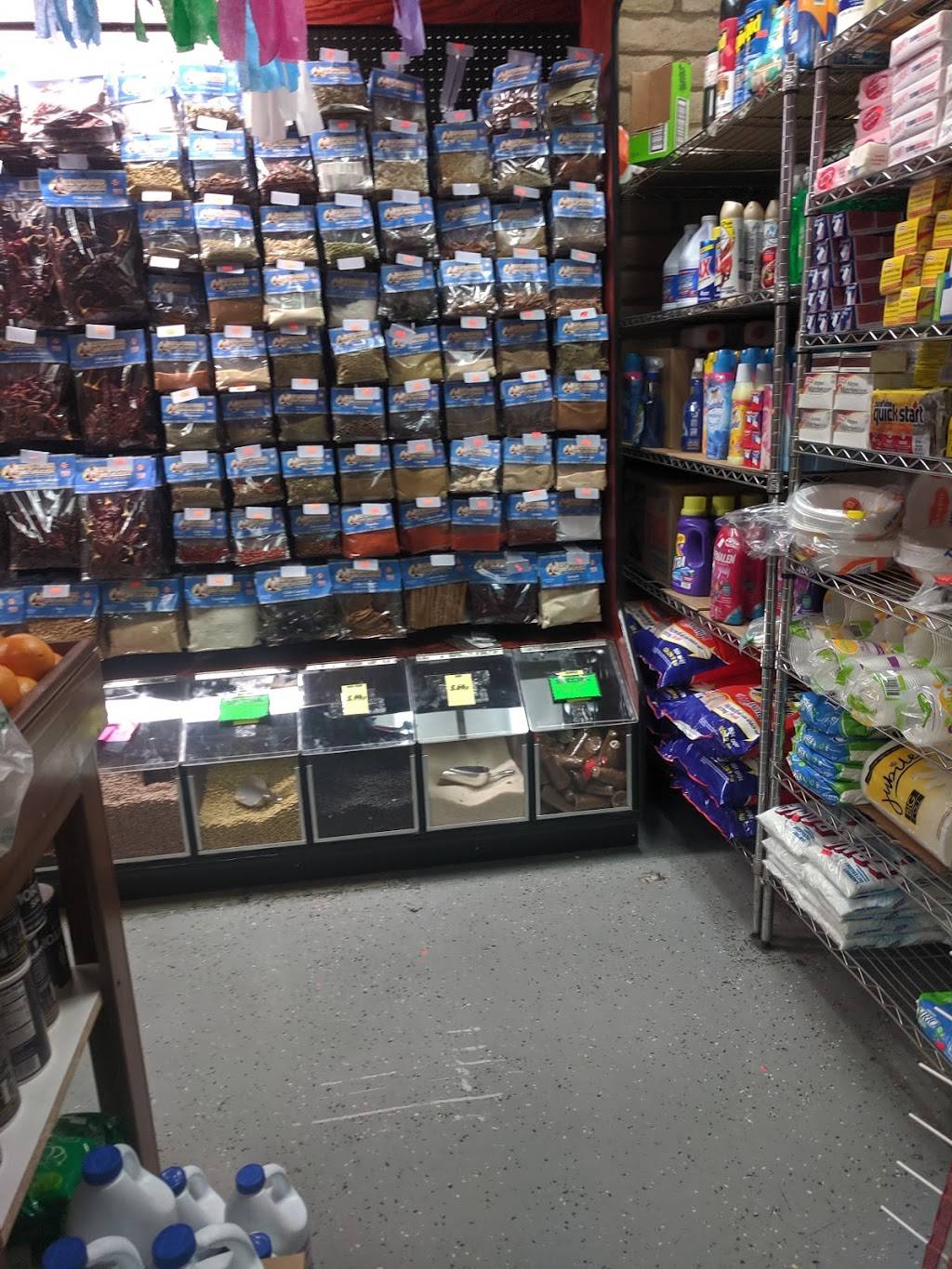 La Reyna Market y Carniceria | restaurant | 532 24th St, Paso Robles, CA 93446, USA | 8052389909 OR +1 805-238-9909