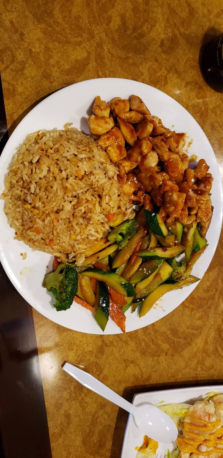 Sumo Japanese Sushi | restaurant | 7948 Winchester Rd #107, Memphis, TN 38125, USA | 9019070723 OR +1 901-907-0723