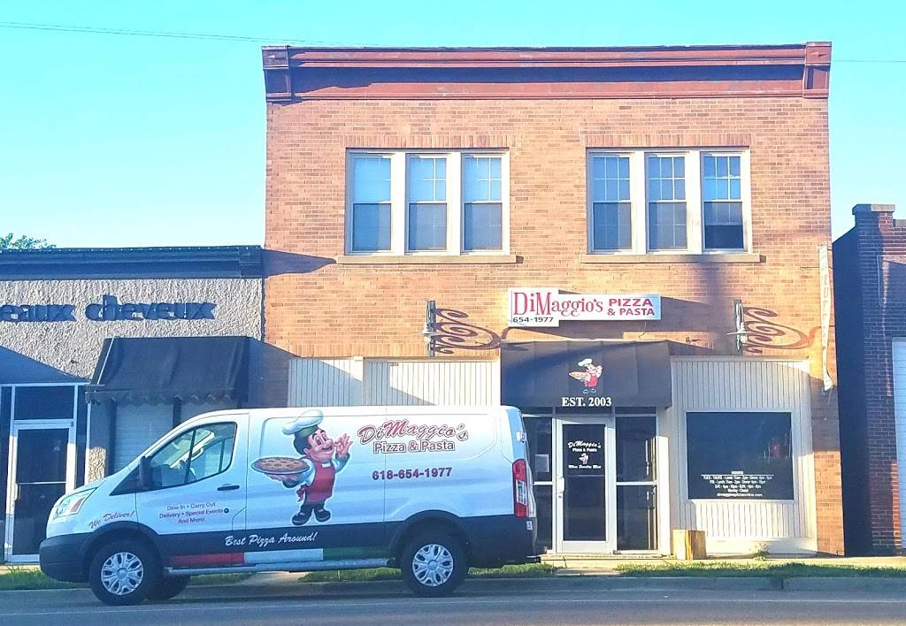 Dimaggios Italian Restaurant | restaurant | 808 Broadway, Highland, IL 62249, USA | 6186541977 OR +1 618-654-1977